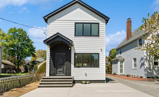 House in Woodmere, New York, United States 1