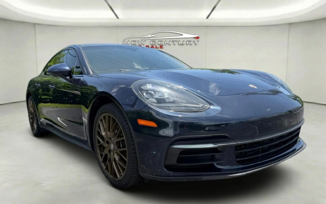 Sedan in Lake Worth, FL, United States 5 - 18432725