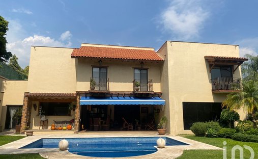 Casa en Cuernavaca, Morelos, México 1