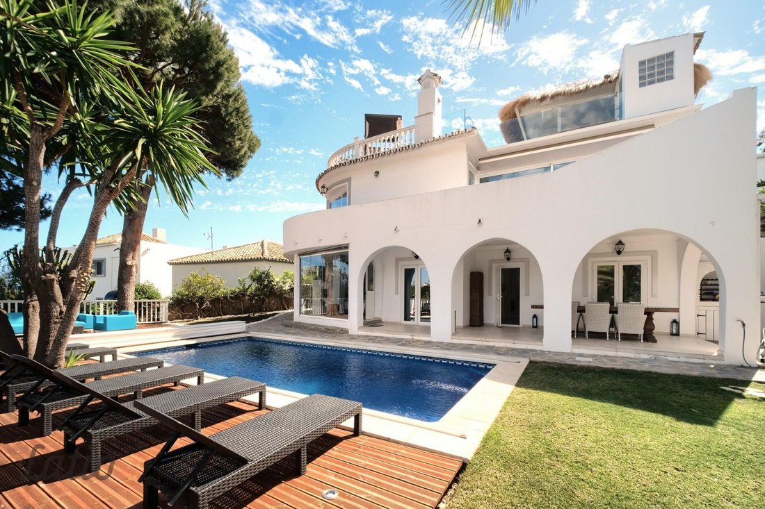House in Sitio de Calahonda, Mijas, Spain 2 - 18427477