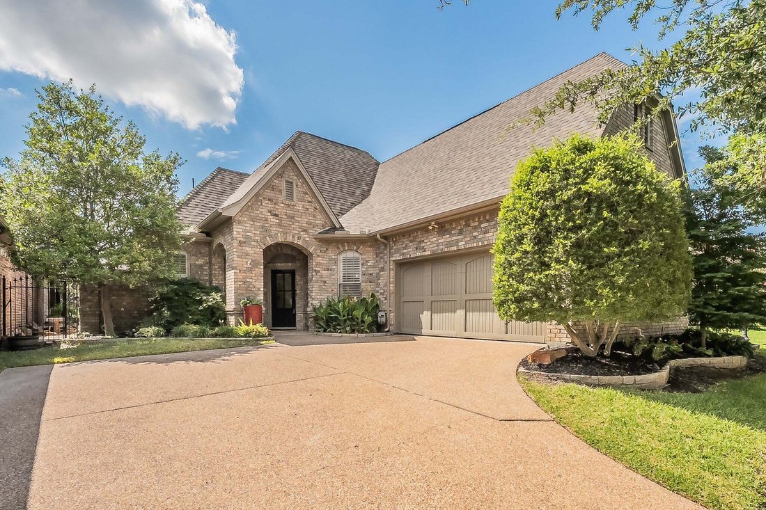 House in Keller, Texas, United States 1 - 18429607