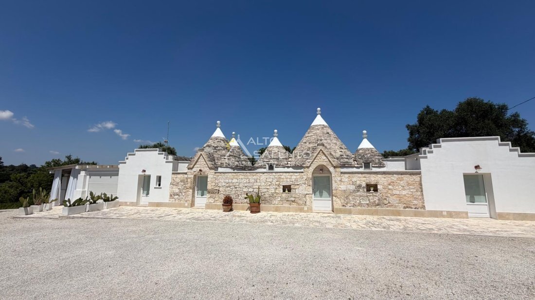Casa de Campo en Ceglie Messapica, Apulia, Italia 2 - 16819615