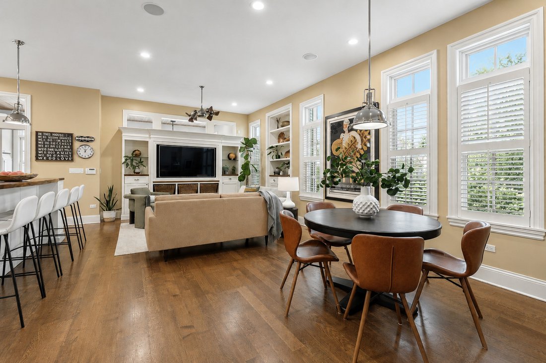 House in Chicago, Illinois, United States 5 - 18427815