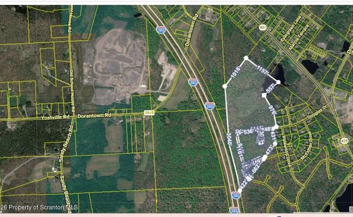 Land in Gouldsboro, Pennsylvania, United States 1