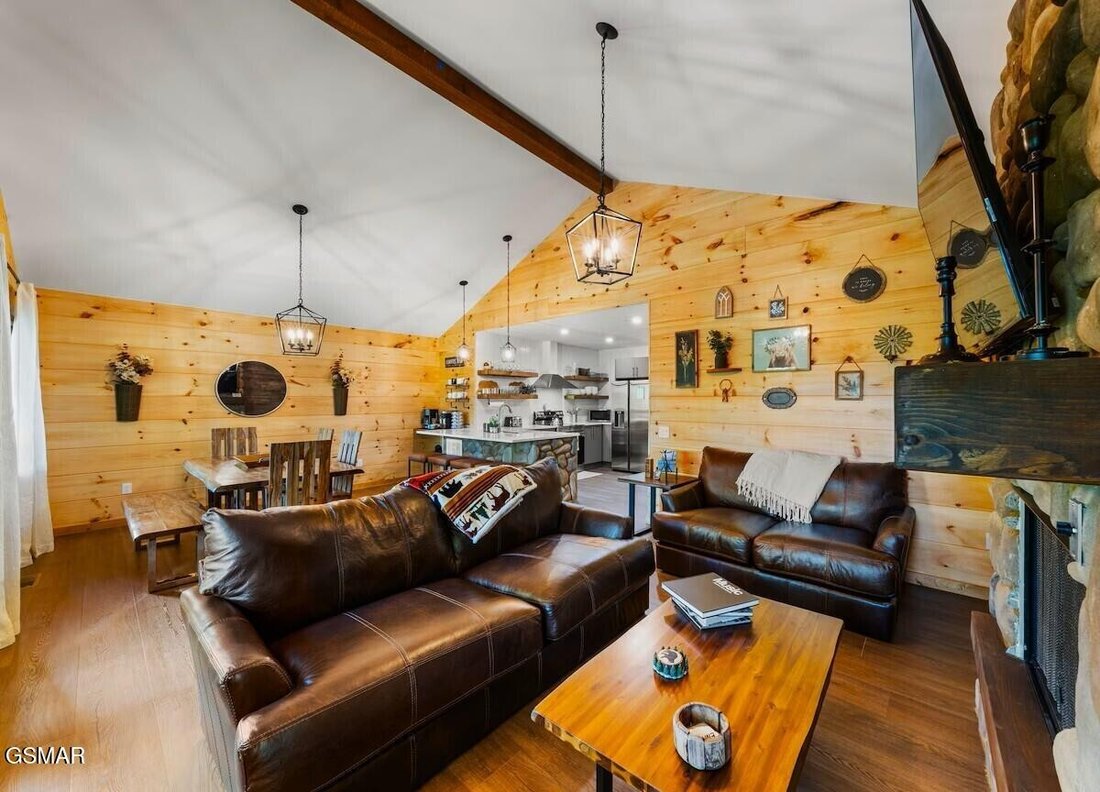 House in Gatlinburg, Tennessee, United States 4 - 18428669