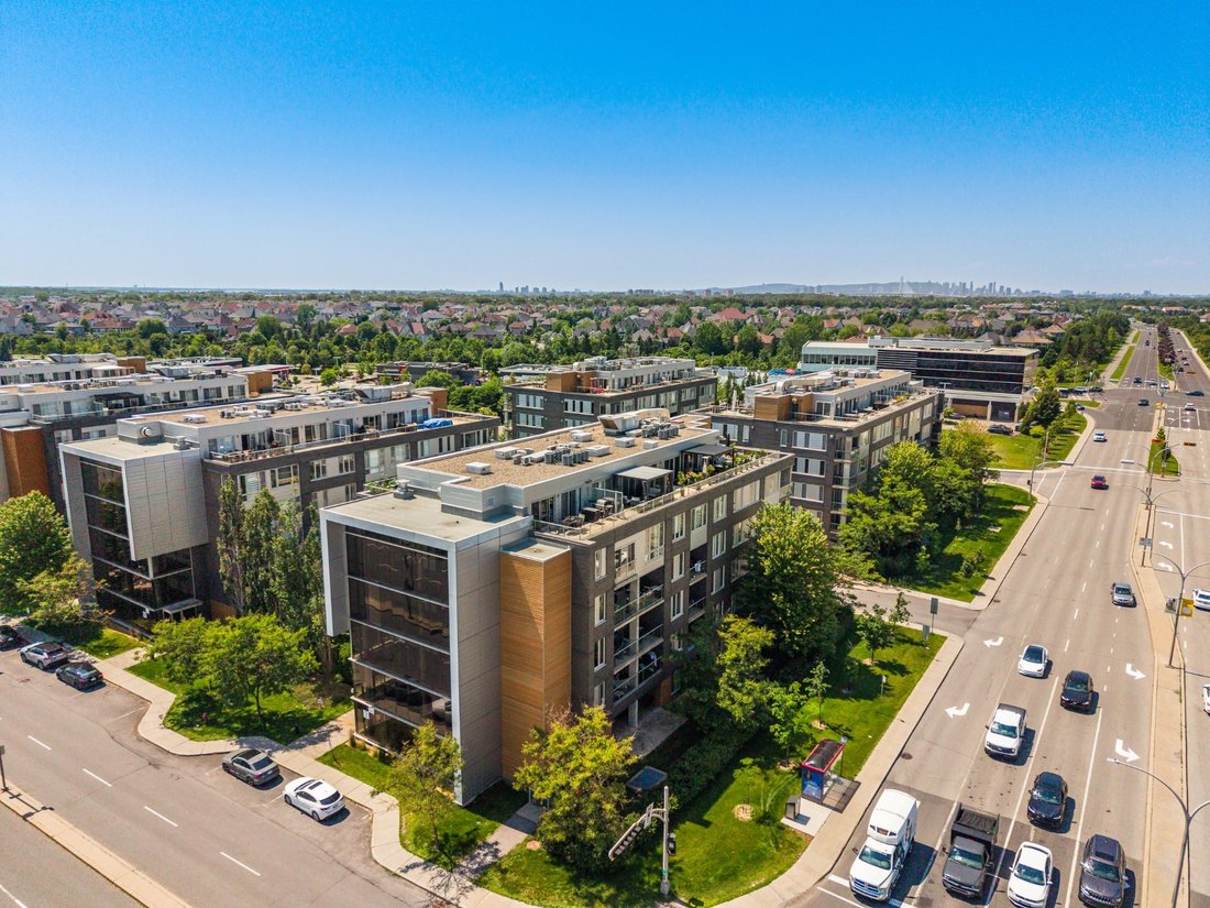 Apartment in Brossard, Quebec, Canada 3 - 18427805