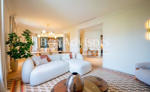 Apartment in Eixample, Barcelona, Spain 1