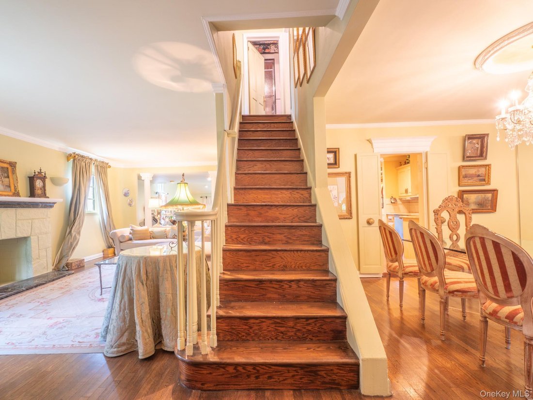 House in New York, New York, United States 5 - 18427529
