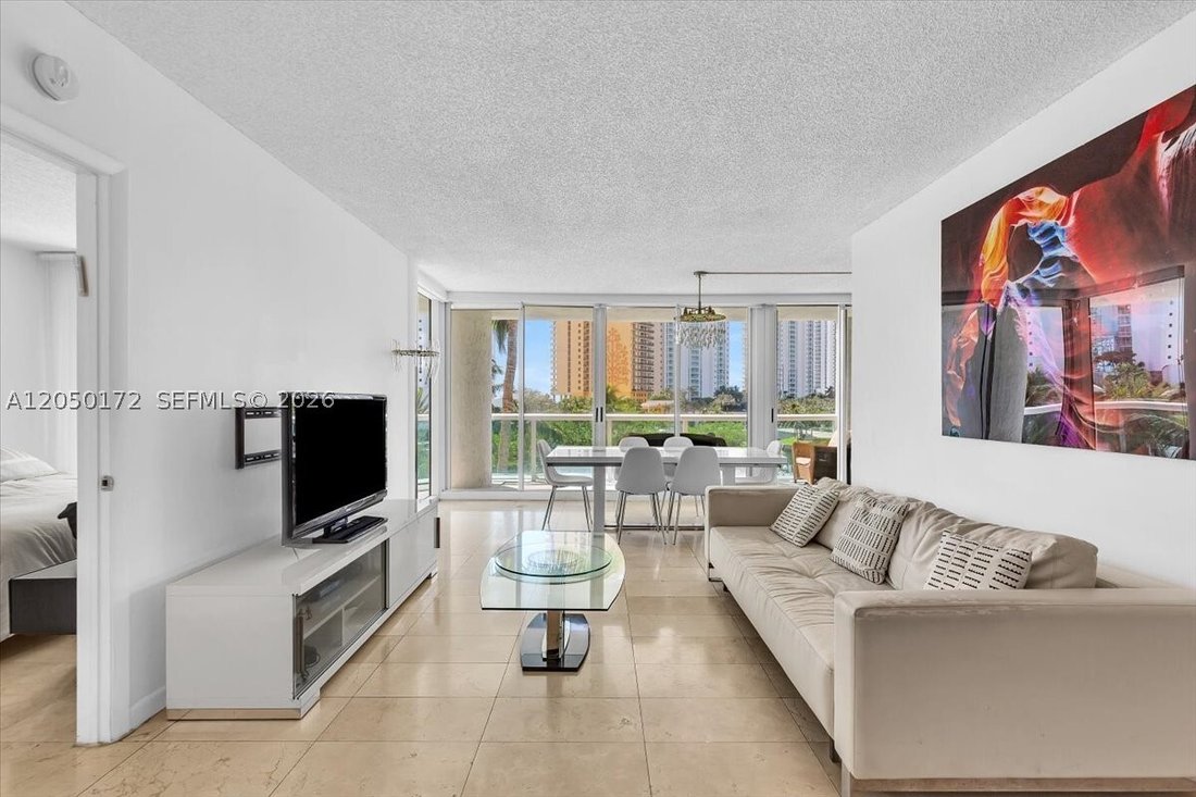 Condo in Golden Beach, Florida, United States 4 - 18378648