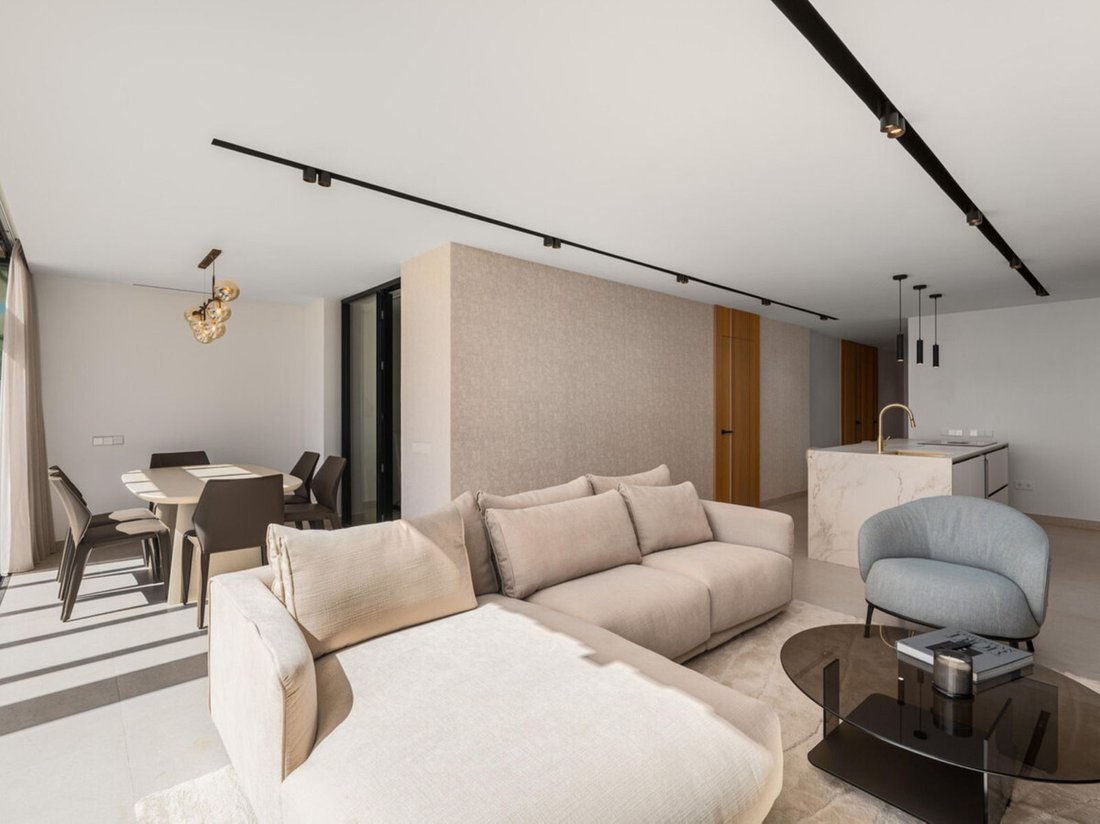 Apartamento en Playa Puerto Banús, Marbella, España 4 - 18428701