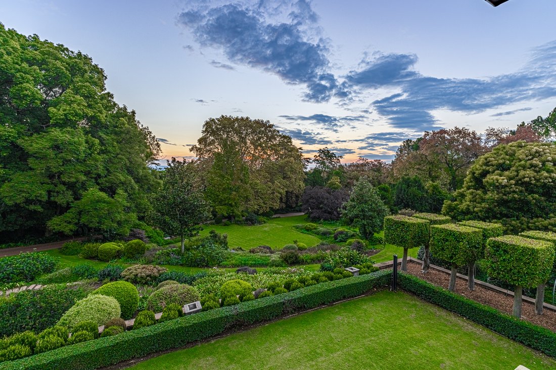 Estate in Illovo, Chislehurston, Gauteng 2 - 18430126