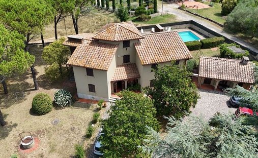 Villa in Costalpino, Siena, Tuscany 1