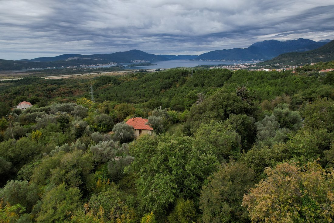 Land in Kavač, Kotor Municipality, Montenegro 1 - 18429610