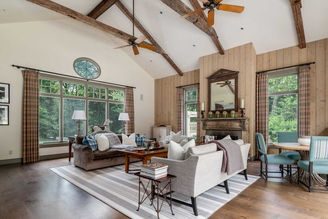 House in Mount Kisco, New York, United States 2 - 18410286