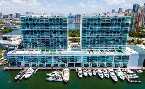 Condo in Golden Beach, Florida, United States 1