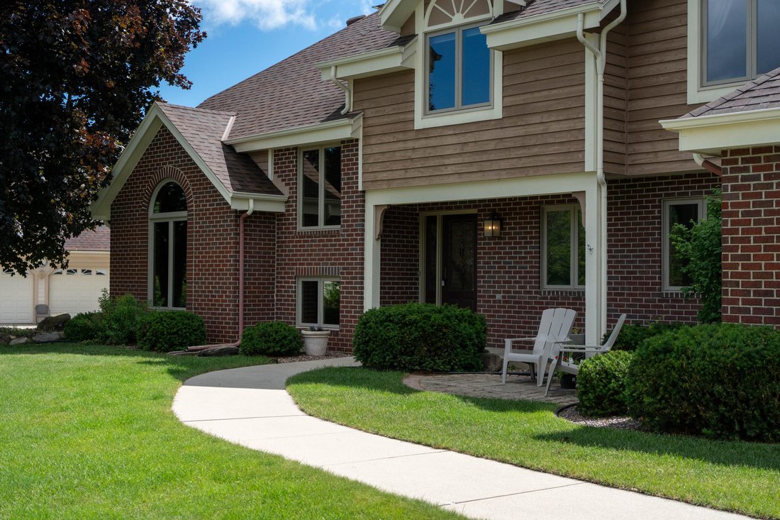 House in Muskego, Wisconsin, United States 4 - 18428439