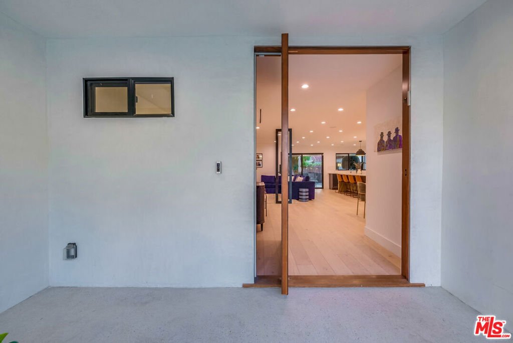 House in Los Angeles, California, United States 4 - 18433593