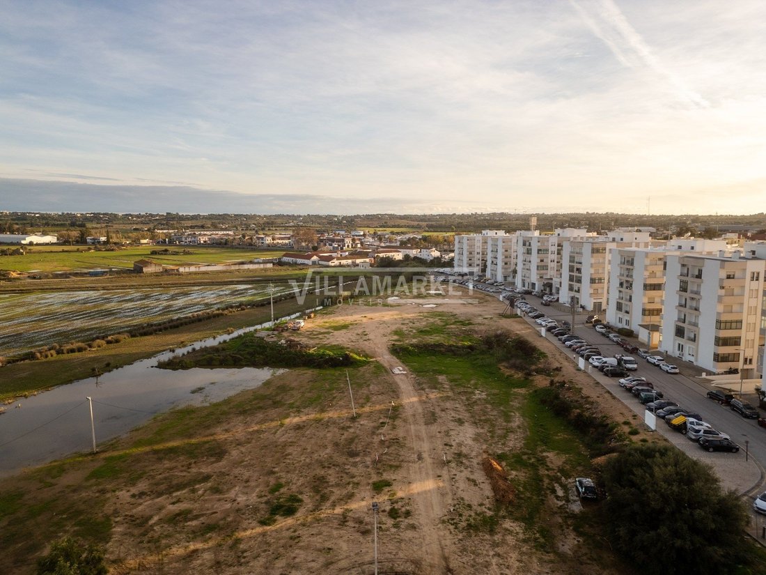 Terreno en Lagoa y Carvoeiro, Algarve, Portugal 1 - 18429884