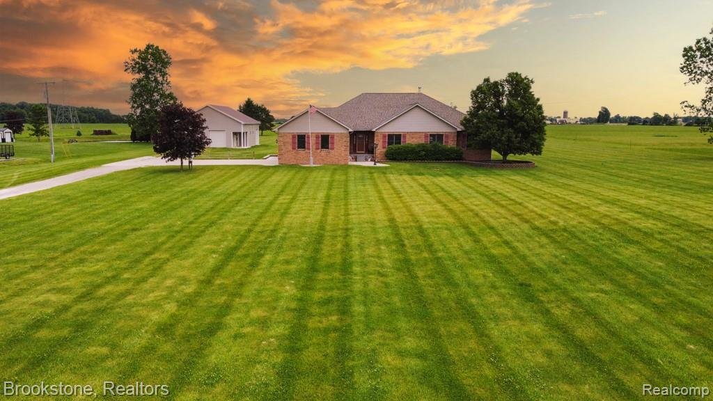 House in Richmond, Michigan, United States 1 - 18307994