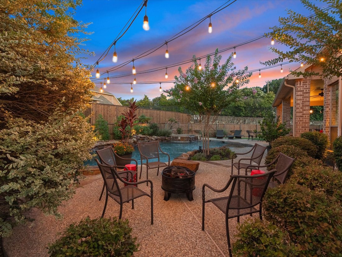House in Carrollton, Texas, United States 5 - 18432233