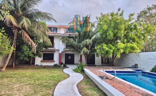 House in Alfredo V. Bonfil, Quintana Roo, Mexico 1