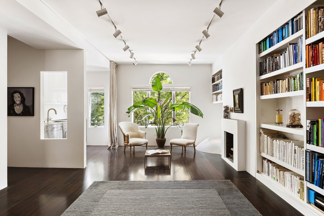 House in New York, New York, United States 4 - 18333776