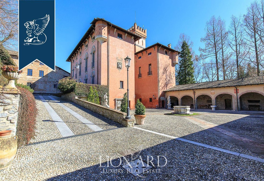 Castle in Palazzo, Piedmont, Italy 4 - 18432913