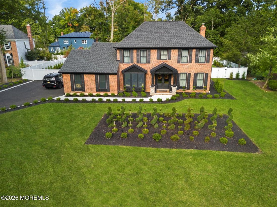 House in North Brunswick Township, New Jersey, United States 2 - 18430693