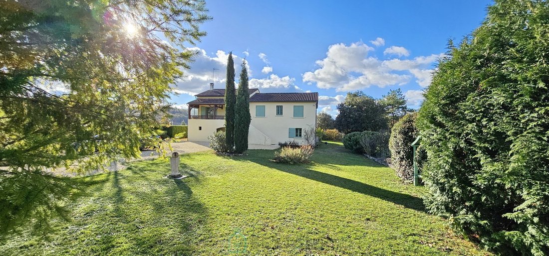 House in Cénac-et-Saint-Julien, Nouvelle-Aquitaine, France 2 - 18432411