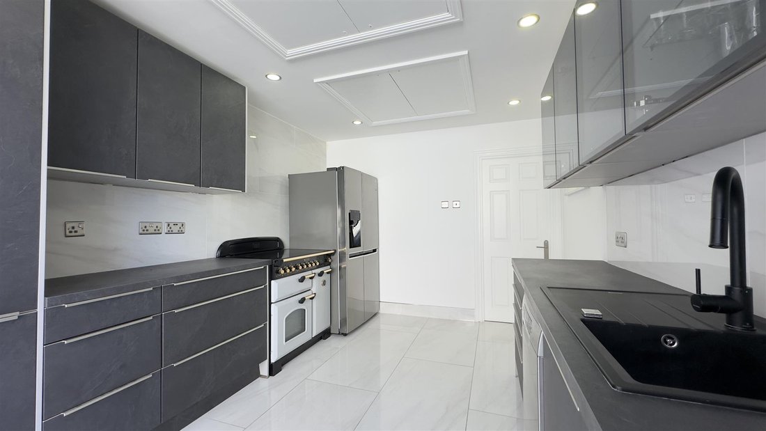 Apartment in Gibraltar, Gibraltar 3 - 18428998