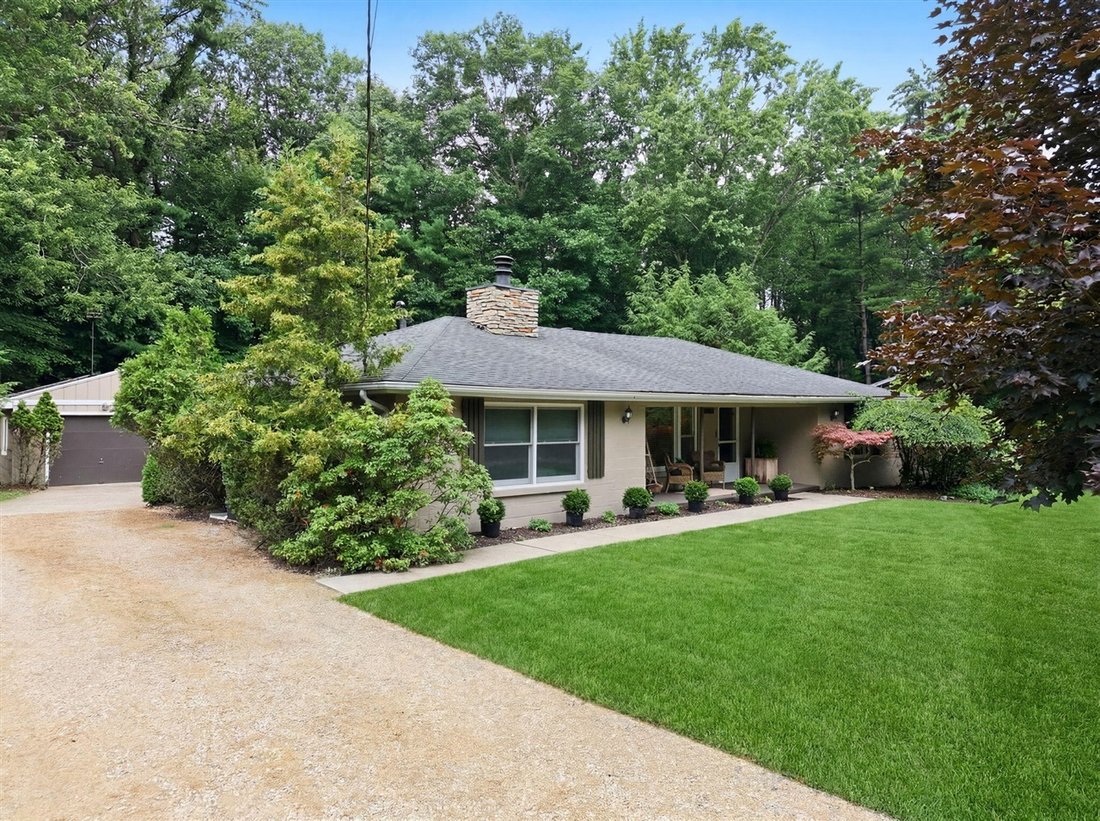 House in Sawyer, Michigan, United States 4 - 18431130