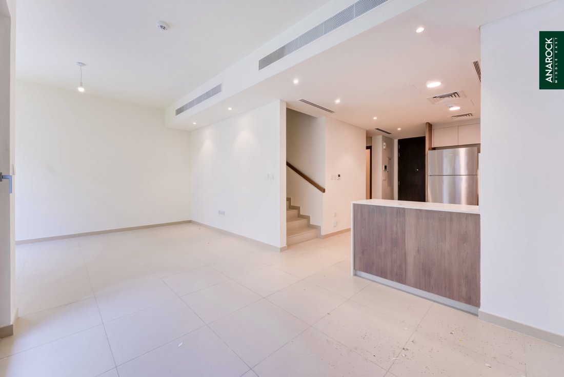 Townhouse in Tilal Al Ghaf, Dubai, United Arab Emirates 5 - 18428302