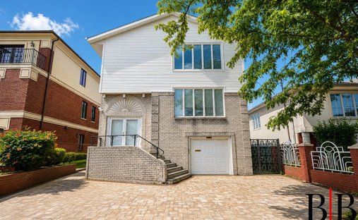 House in New York, New York, United States 1