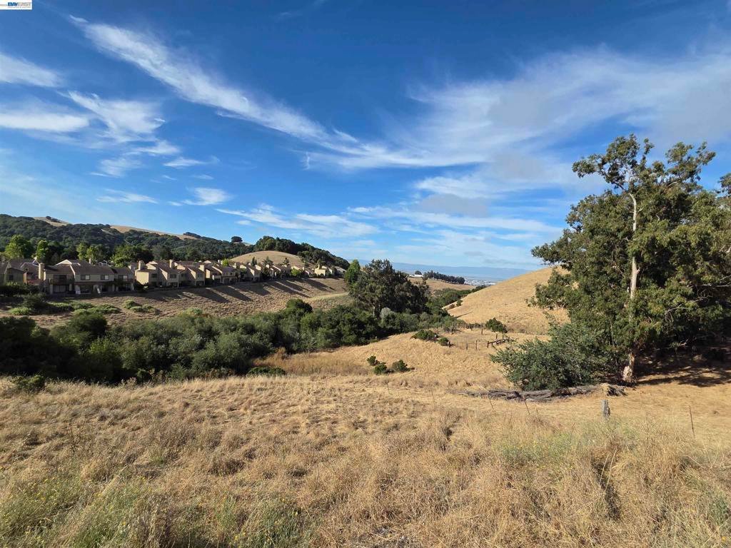 Land in Hayward, California, United States 5 - 18433004