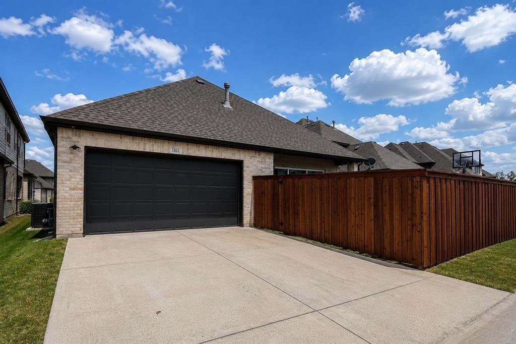 House in Farmers Branch, Texas, United States 4 - 18428533