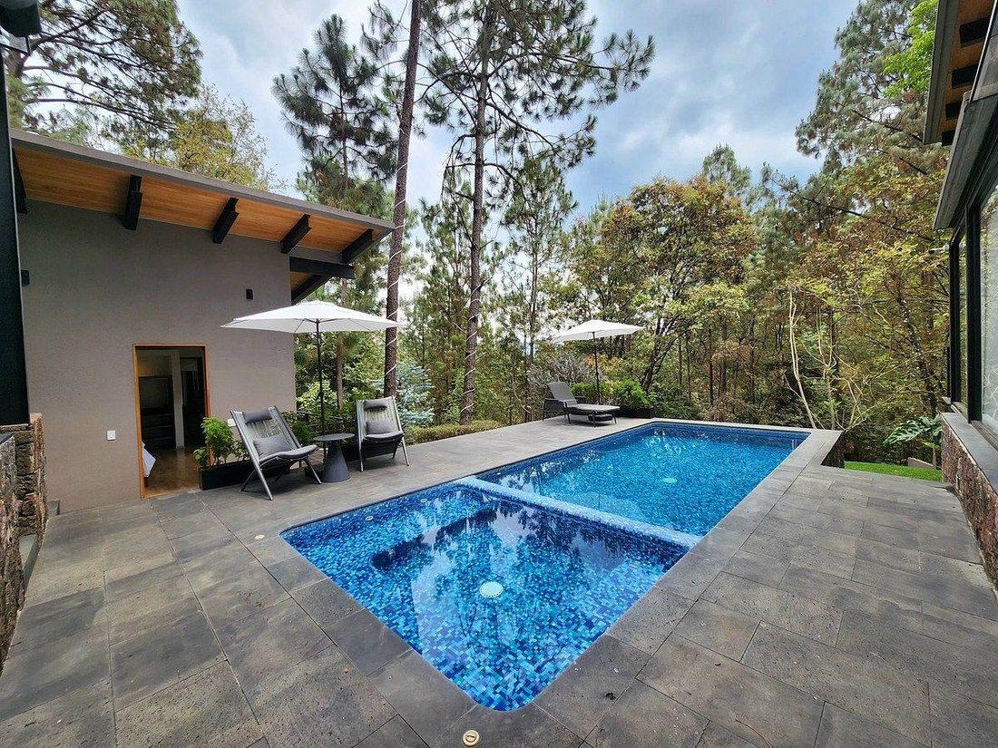 House in Valle de Bravo, State of Mexico, Mexico 4 - 18430494