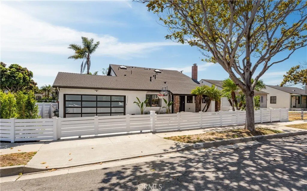 House in Torrance, California, United States 3 - 18003637