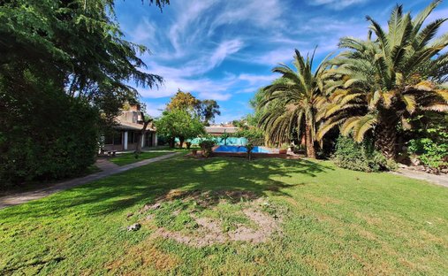 House in Ingeniero Maschwitz, Buenos Aires Province, Argentina 1