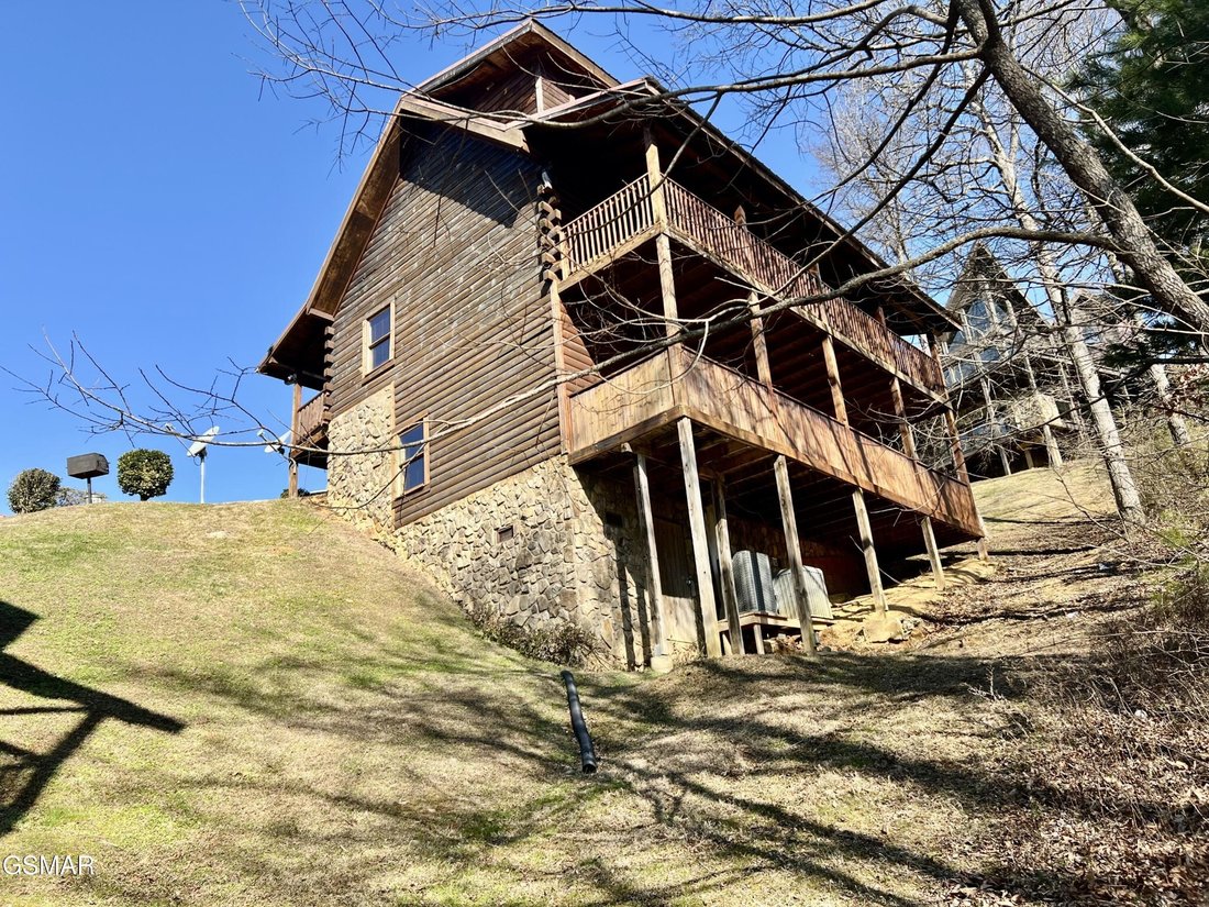 House in Sevierville, Tennessee, United States 5 - 18428554