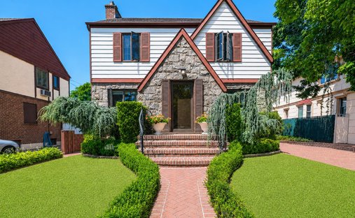 House in New York, New York, United States 1