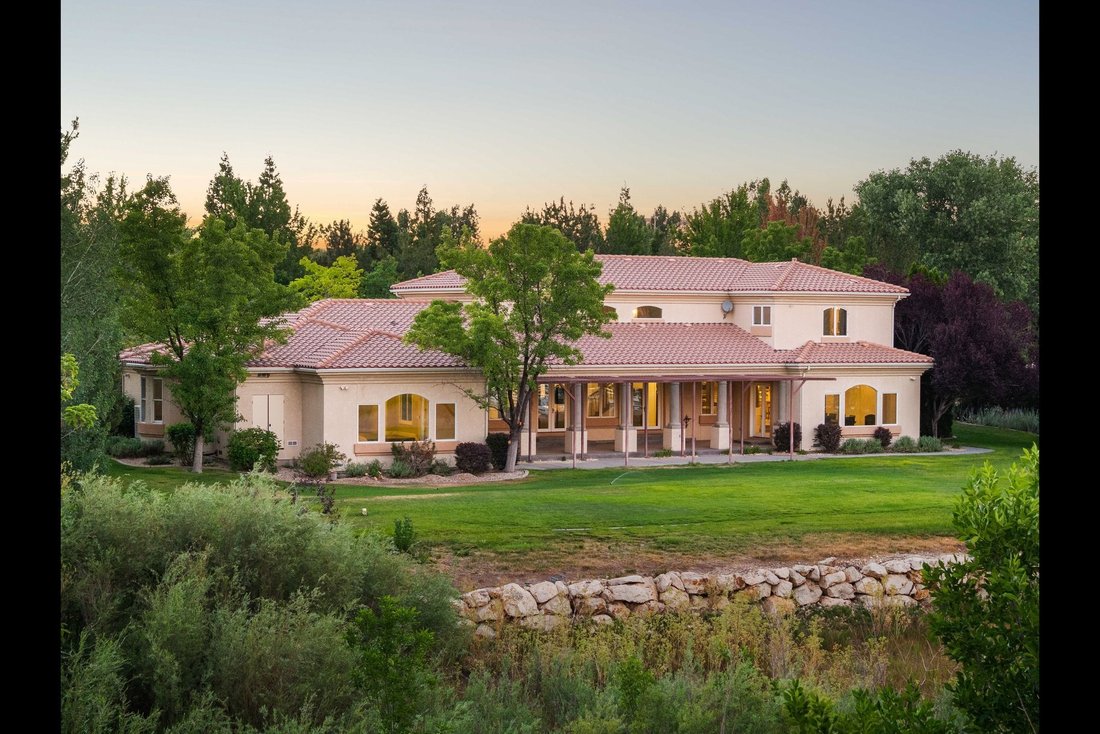 House in Reno, Nevada, United States 4 - 18430449