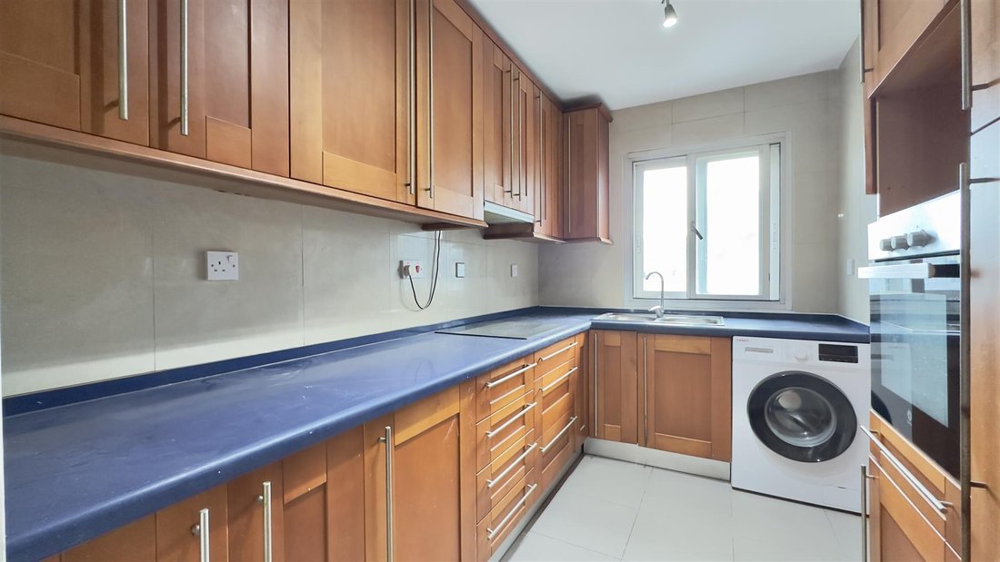 Apartment in Gibraltar, Gibraltar 2 - 18428874