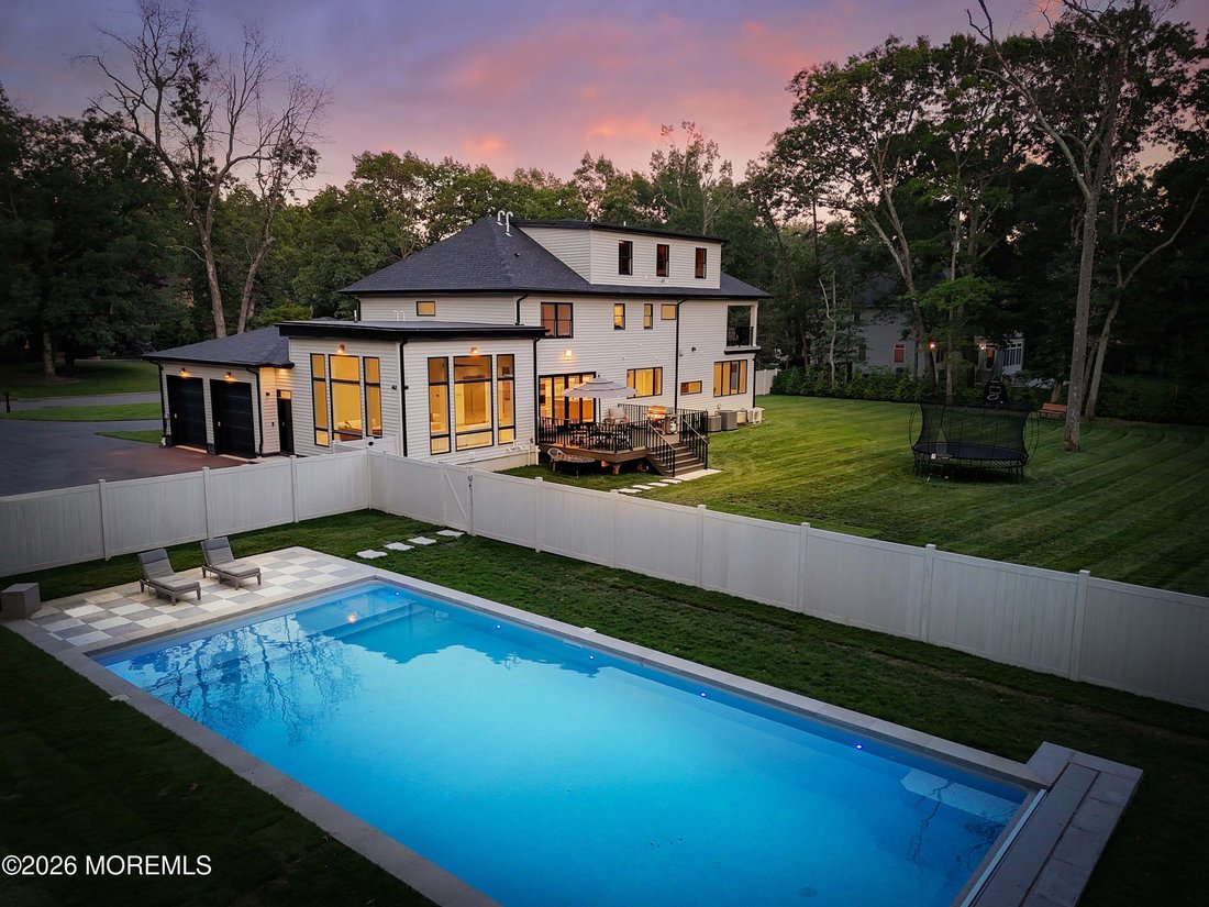 House in Toms River, New Jersey, United States 2 - 18427468
