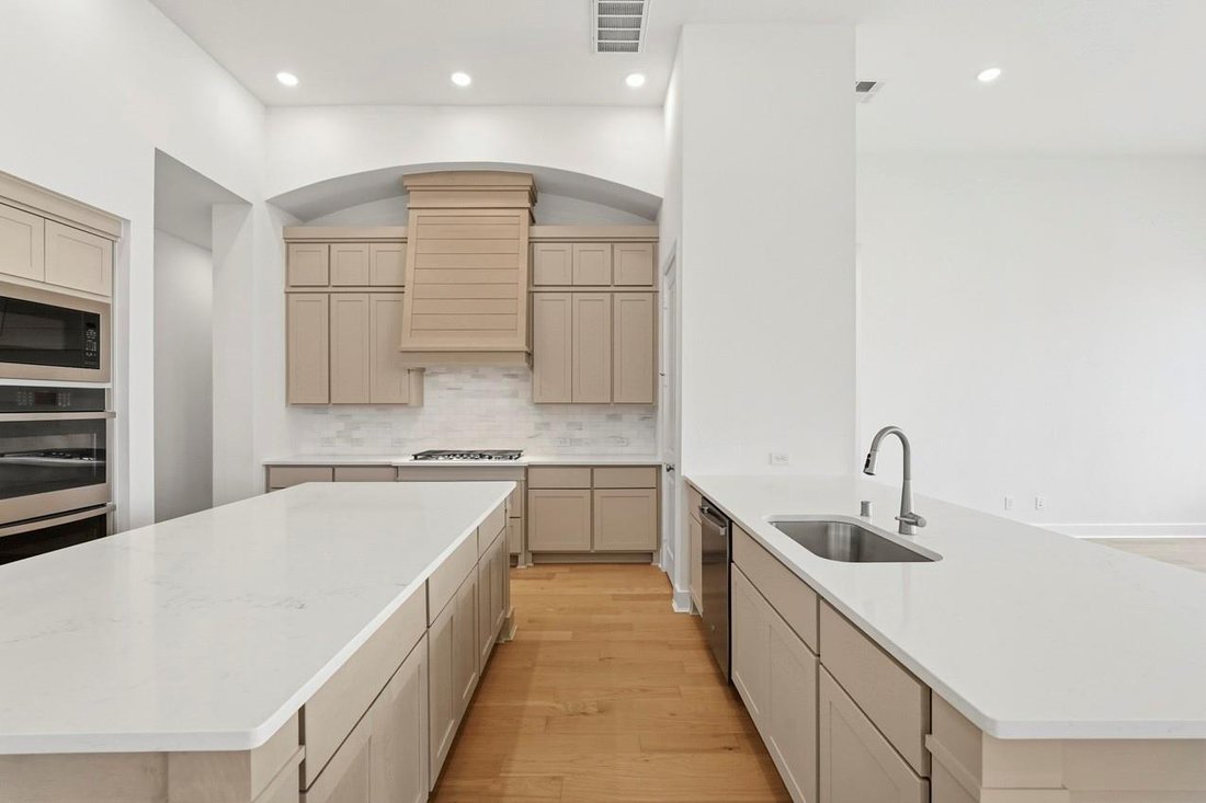 House in Houston, Texas, United States 4 - 18432071