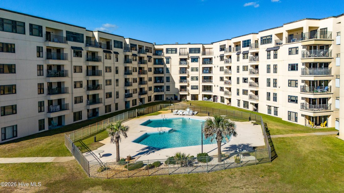 Condo in Emerald Isle, North Carolina, United States 1 - 18431440