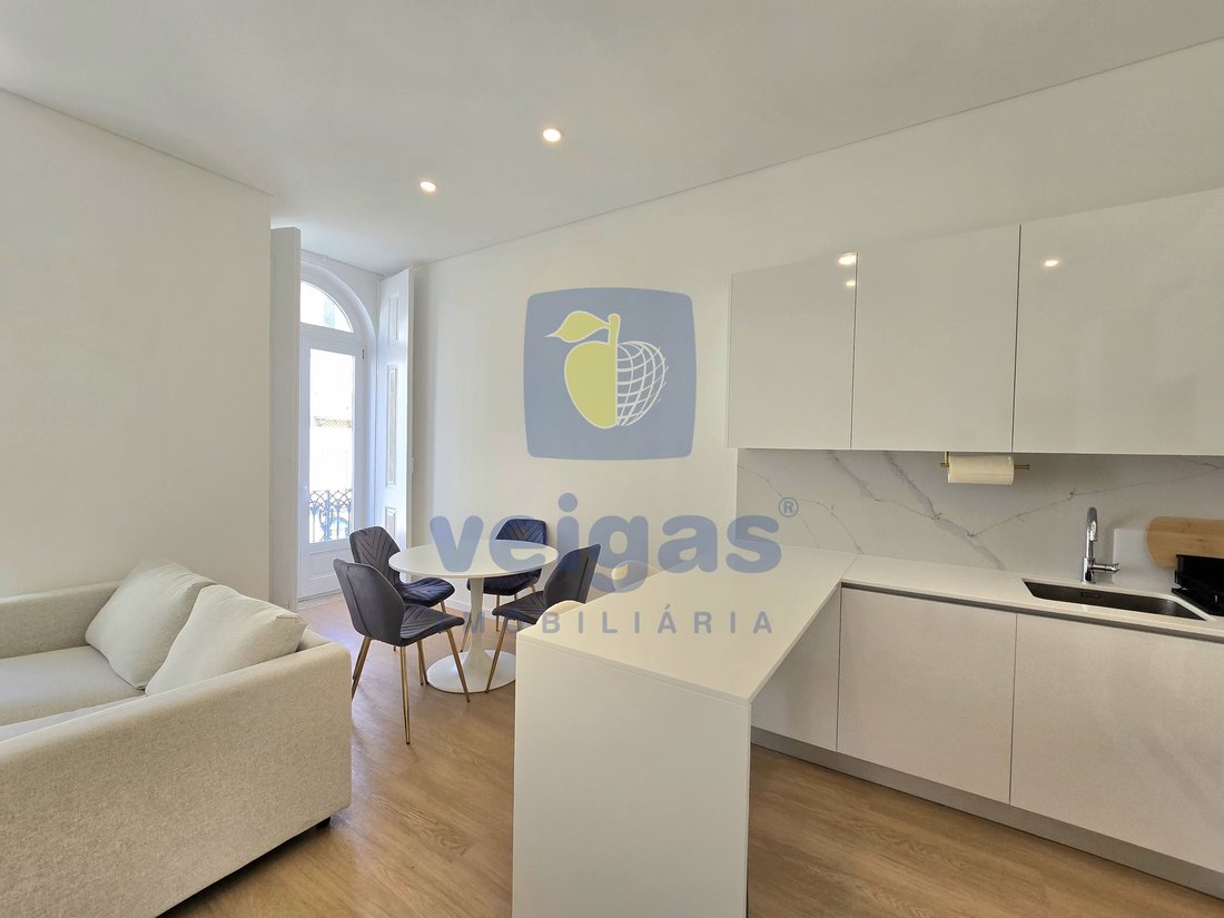 Apartment in Arroios, Lisbon, Portugal 3 - 18429899