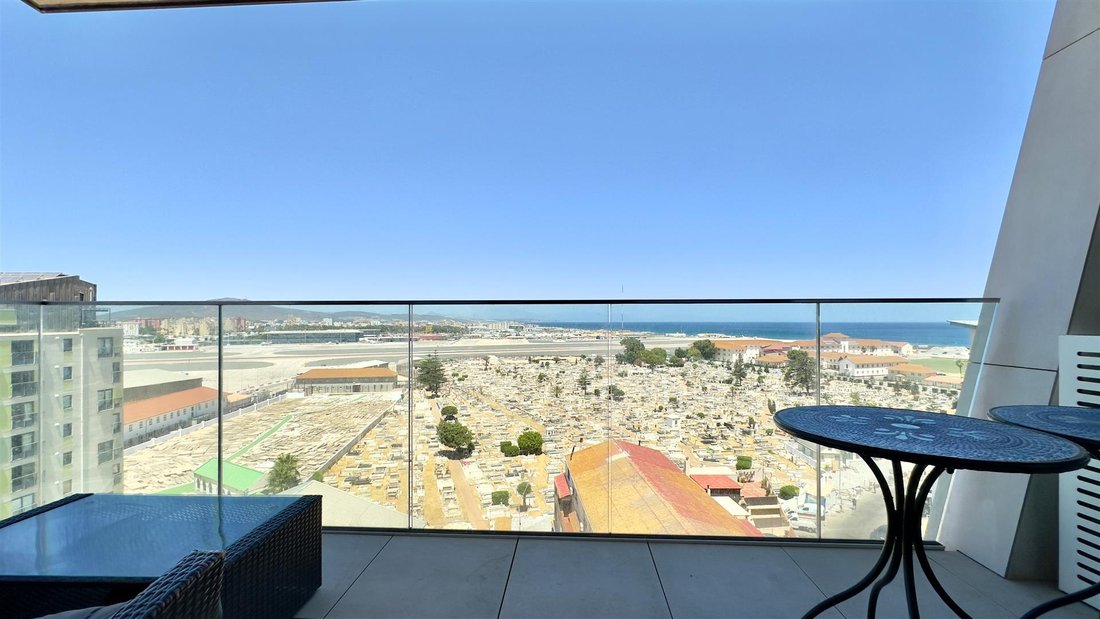 Apartment in Gibraltar, Gibraltar 3 - 18428884