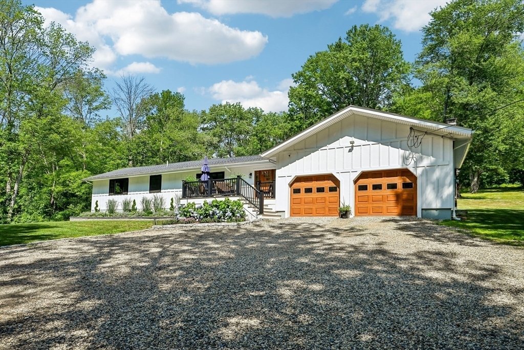 House in West Newbury, Massachusetts, United States 4 - 18431832