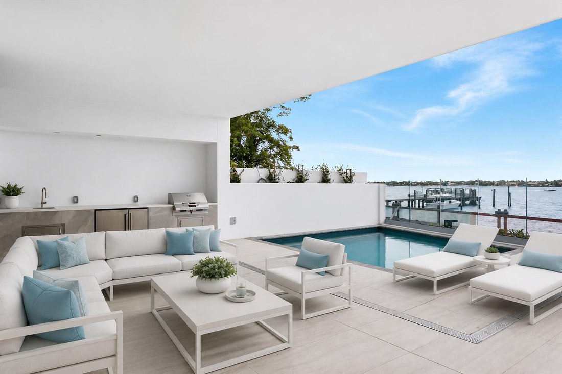 Condo in West Palm Beach, Florida, United States 2 - 18432228
