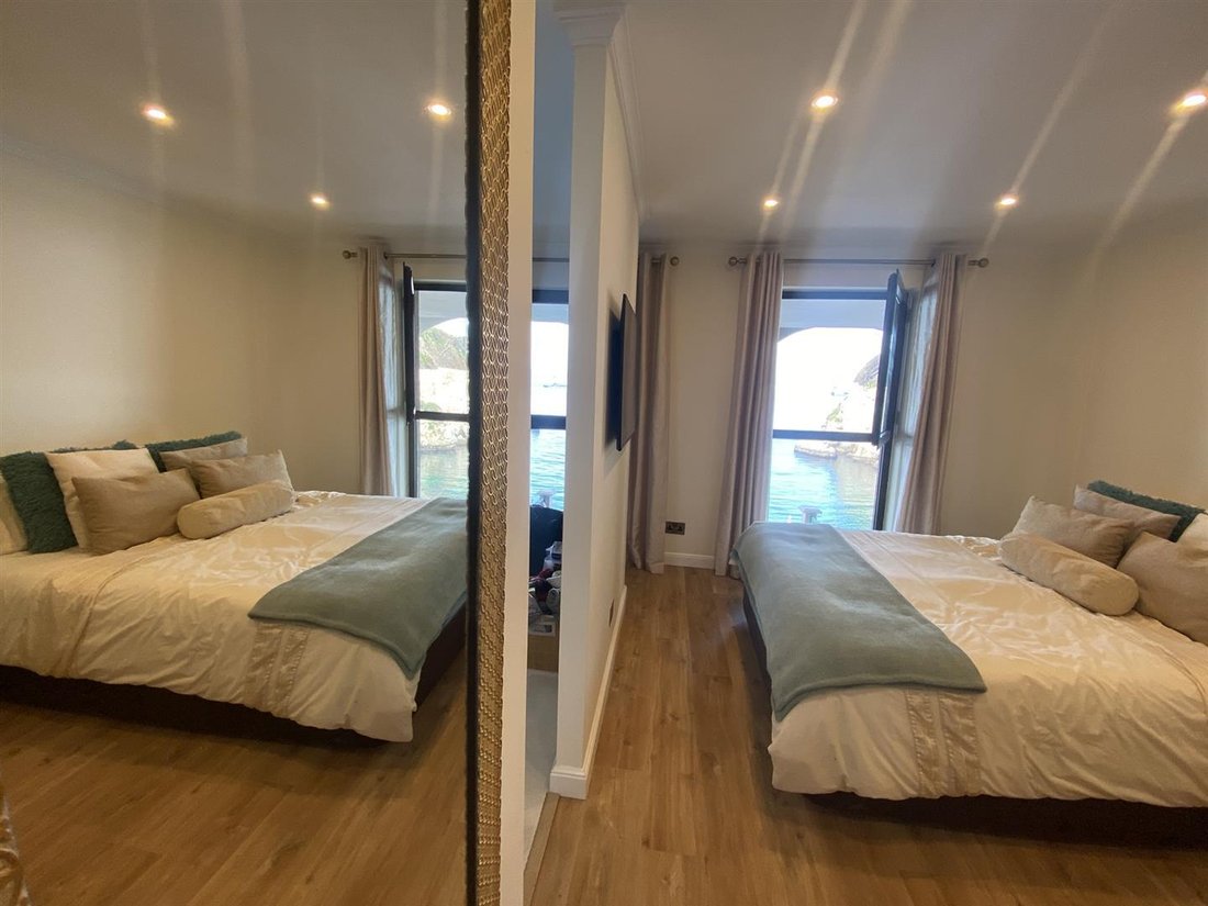 Apartment in Gibraltar, Gibraltar 5 - 18428322